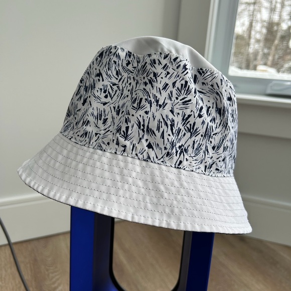 Nike Other - Nike Double Sided Bucket Hat